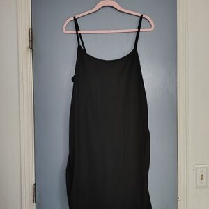 Black Sleeveless Dress